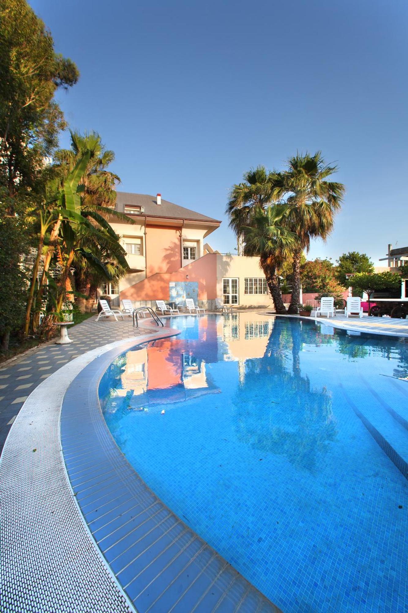 Regent Beach Hotel & Apartments Reggio di Calabria Exterior foto